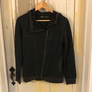 Nau Hooded Sweater size Medium in a washed black